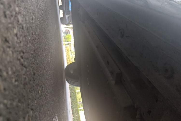 Used Lynk & Co 08 EM-P 2023 120km Long-Range Halo Chassis Front Right