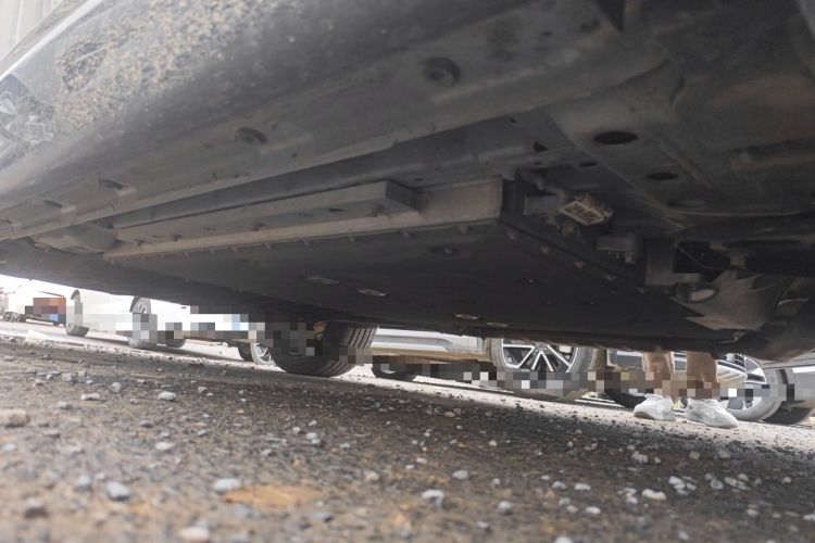 Used Lynk & Co 08 EM-P 2023 120km Long-Range Pro Chassis Front Right