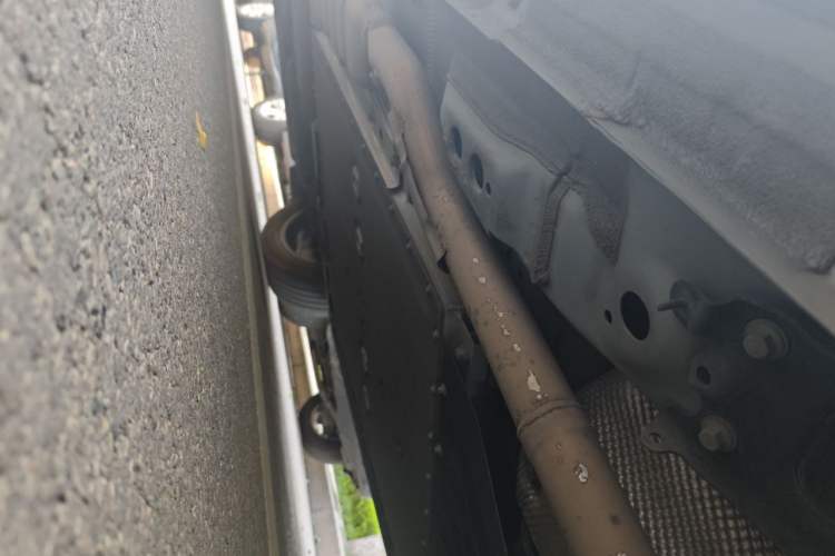 Used Lynk & Co 08 EM-P 2023 120km Long-Range Halo Chassis Rear Left