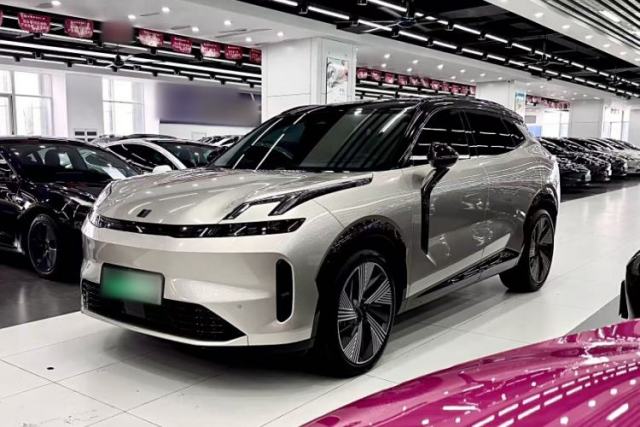 Used Lynk & Co 08 EM-P 2023 245km Ultra-Long Range Halo