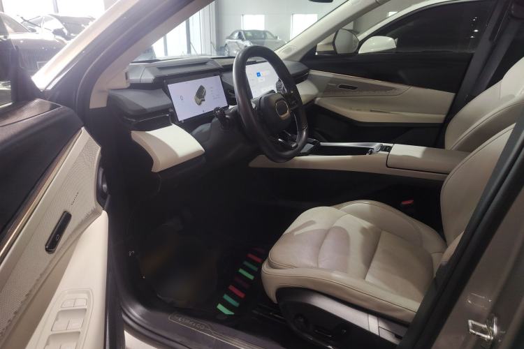 Used Lynk & Co 08 EM-P 2023 245km Ultra-Long Range Halo Driver Seat