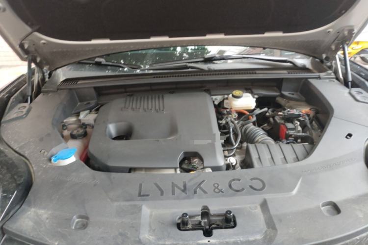 Used Lynk & Co 08 EM-P 2023 120km Long-Range Halo Engine Bay