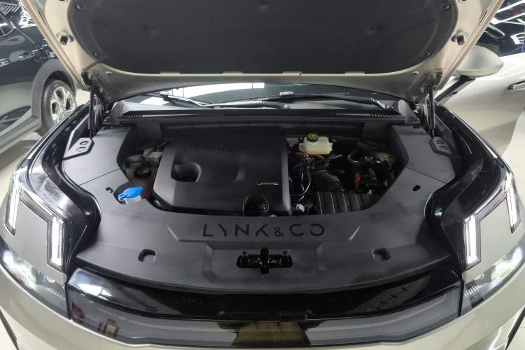 Used Lynk & Co 08 EM-P 2023 245km Ultra-Long Range Halo Engine Bay