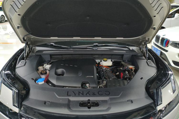Used Lynk & Co 08 EM-P 2023 245km Ultra-Long Range Halo Engine Bay