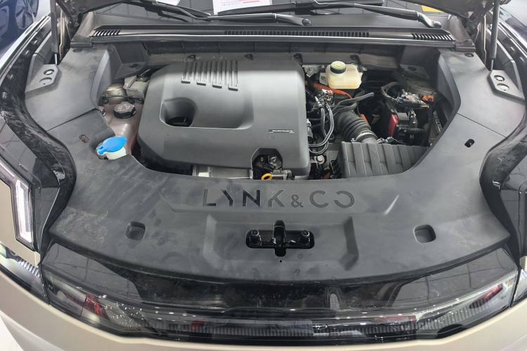 Used Lynk & Co 08 EM-P 2023 245km Ultra-Long Range Halo Engine Bay