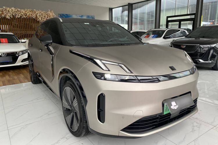 Used Lynk & Co 08 EM-P 2023 245km Ultra-Long Range Halo Exterior 1