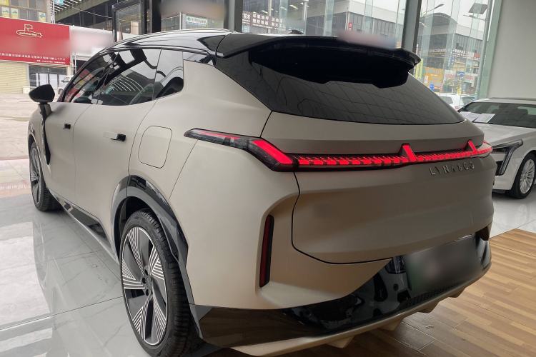 Used Lynk & Co 08 EM-P 2023 245km Ultra-Long Range Halo Exterior 2
