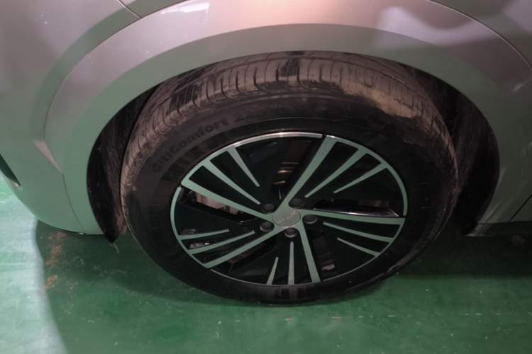 Used Lynk & Co 08 EM-P 2023 245km Ultra-Long Range Halo Exterior 4