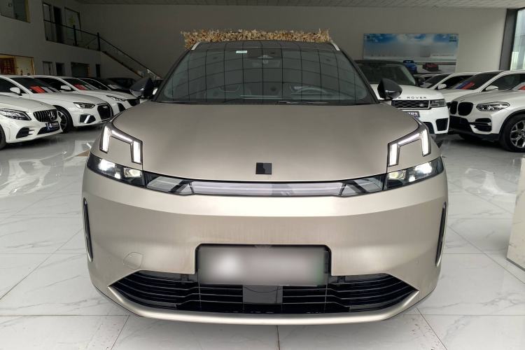 Used Lynk & Co 08 EM-P 2023 245km Ultra-Long Range Halo Exterior 5