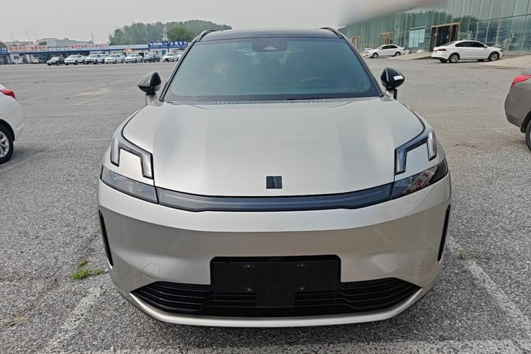 Used Lynk & Co 08 EM-P 2023 120km Long-Range Halo Front