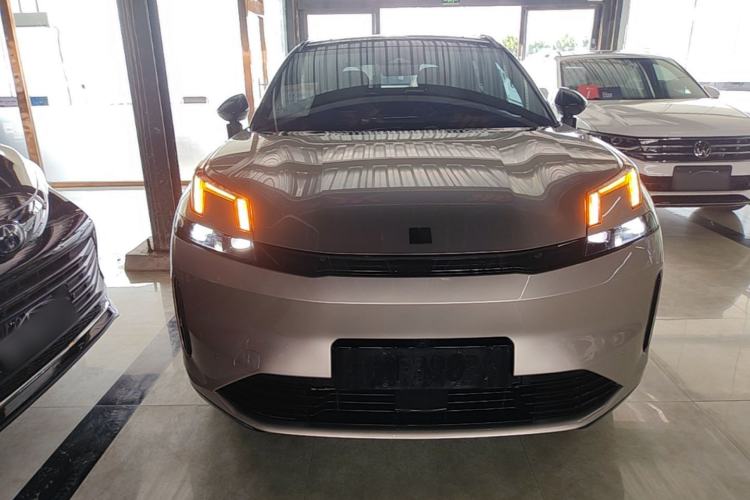 Used Lynk & Co 08 EM-P 2023 120km Long-Range Halo Front