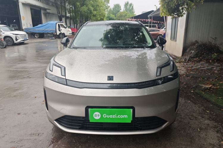 Used Lynk & Co 08 EM-P 2023 220km All-Wheel-Drive Performance Halo Front