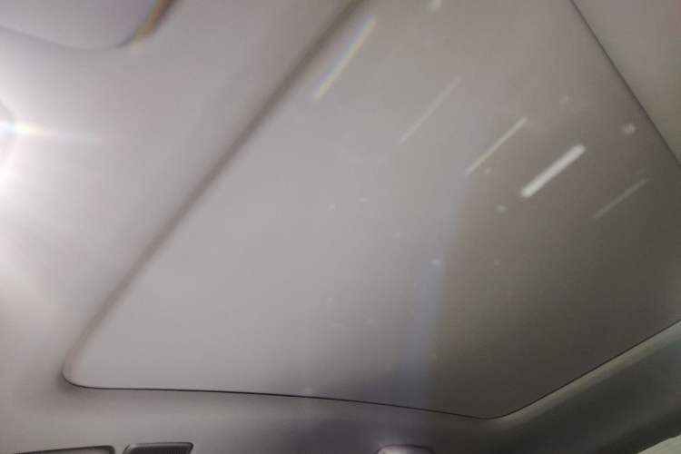 Used Lynk & Co 08 EM-P 2023 245km Ultra-Long Range Halo Headliner