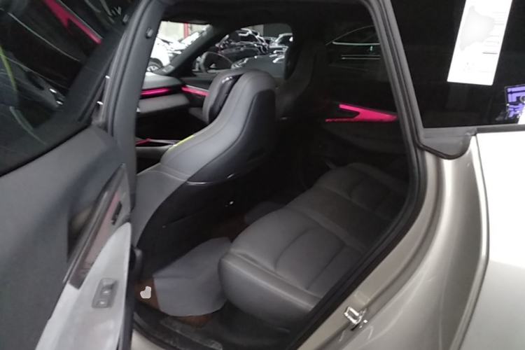 Used Lynk & Co 08 EM-P 2023 245km Ultra-Long Range Halo Left Rear Seat