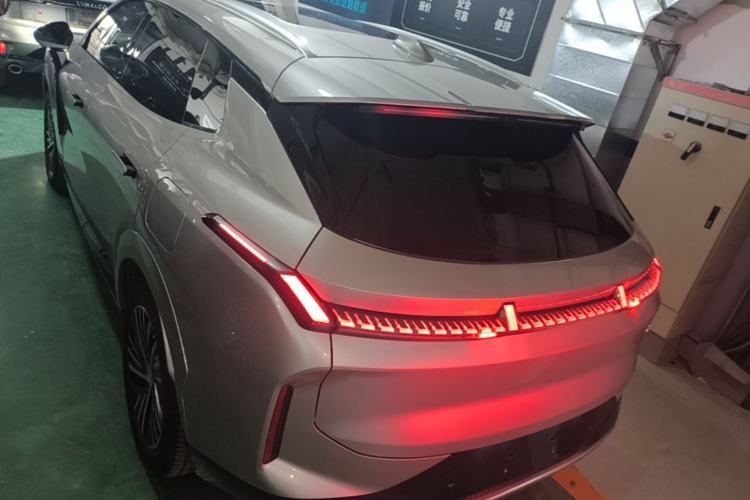 Used Lynk & Co 08 EM-P 2023 245km Ultra-Long Range Halo Rear