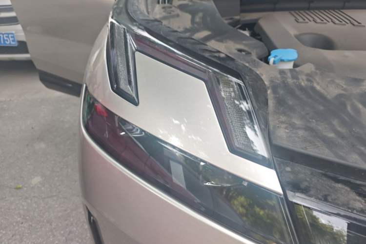 Used Lynk & Co 08 EM-P 2023 120km Long-Range Halo Right Front Headlight