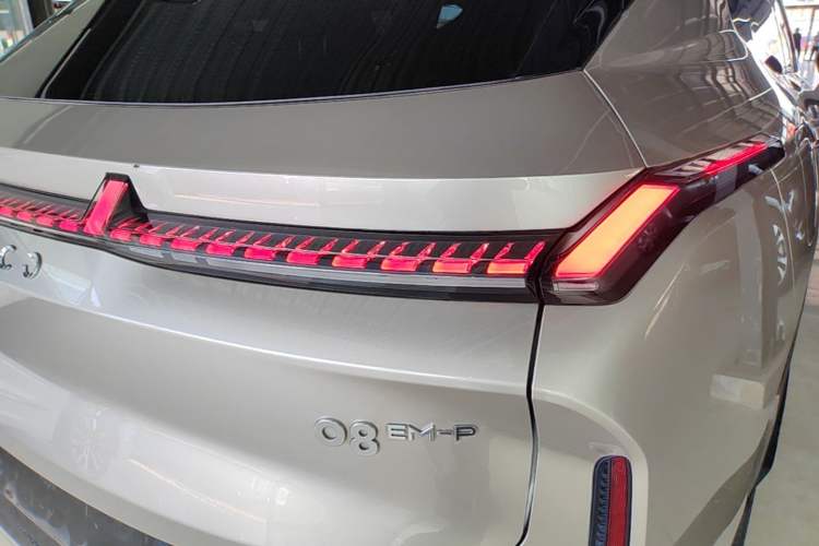 Used Lynk & Co 08 EM-P 2023 120km Long-Range Halo Right Rear Taillight