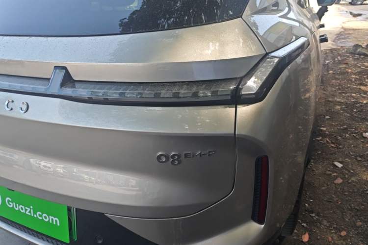 Used Lynk & Co 08 EM-P 2023 220km All-Wheel-Drive Performance Halo Right Rear Taillight