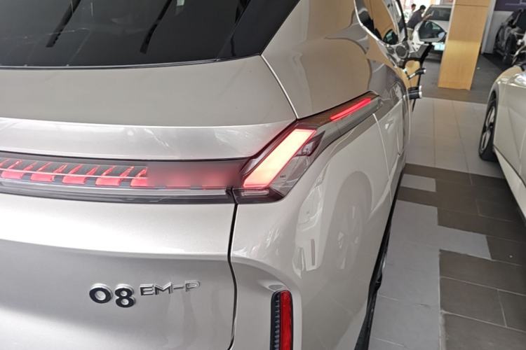 Used Lynk & Co 08 EM-P 2023 120km Long-Range Halo Right Rear Taillight