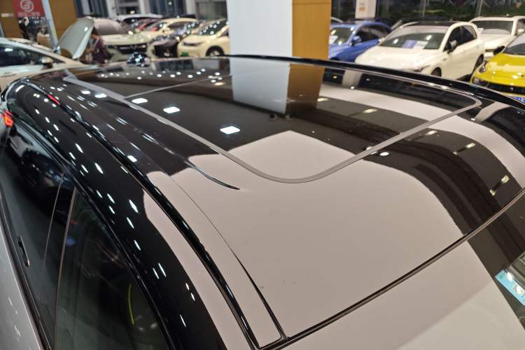 Used Lynk & Co 08 EM-P 2023 120km Long-Range Halo Roof