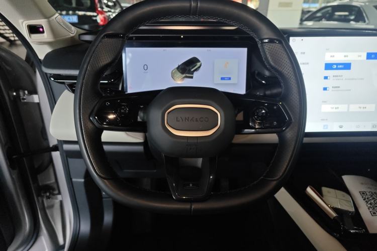 Used Lynk & Co 08 EM-P 2023 245km Ultra-Long Range Halo Steering Wheel
