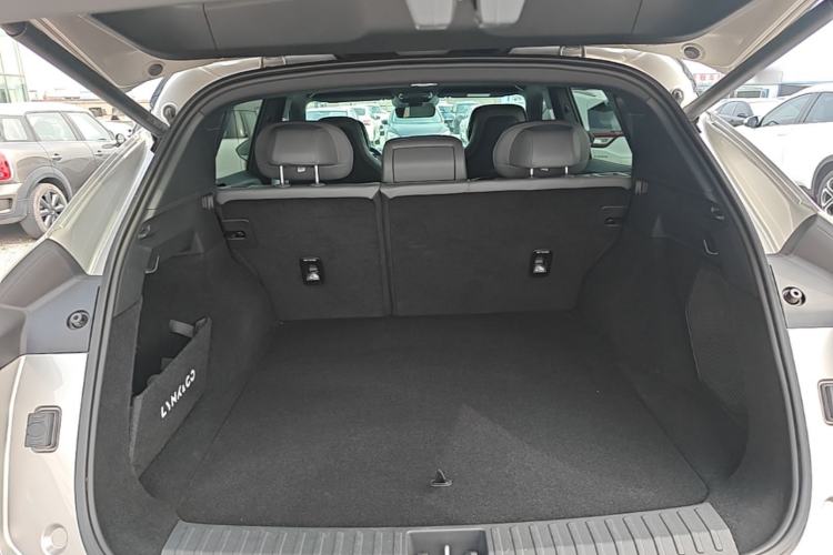 Used Lynk & Co 08 EM-P 2023 120km Long-Range Halo Trunk