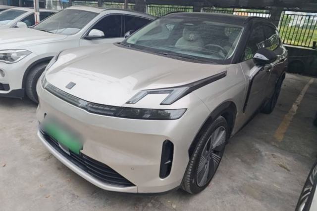 Used Lynk & Co 08 EM-P 2023 220km All-Wheel-Drive Performance Halo