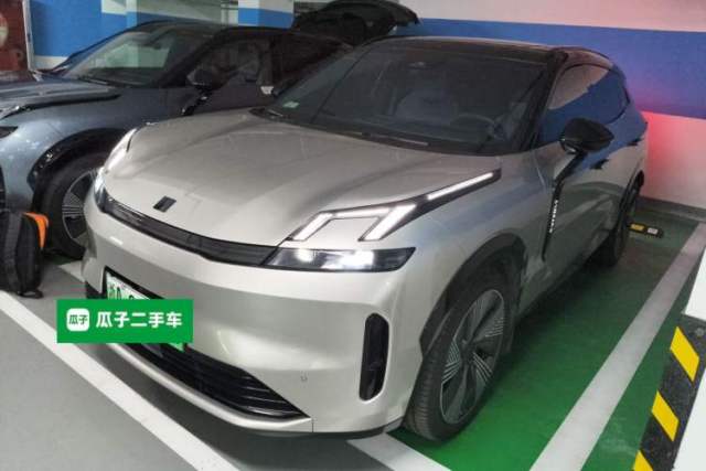 Used Lynk & Co 08 EM-P 2023 120km Long-Range Halo