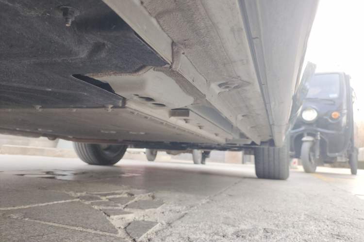 Used Lynk & Co 08 EM-P 2023 120km Long-Range Halo Chassis Rear Right
