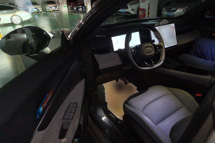 Used Lynk & Co 08 EM-P 2023 120km Long-Range Halo Driver Seat