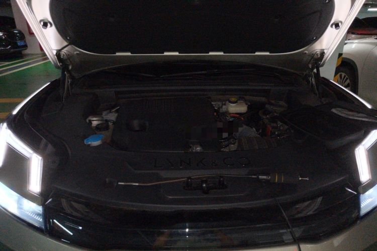 Used Lynk & Co 08 EM-P 2023 120km Long-Range Halo Engine Bay