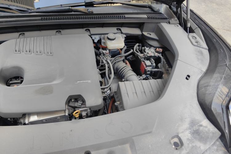 Used Lynk & Co 08 EM-P 2023 120km Long-Range Halo Engine Bay Left