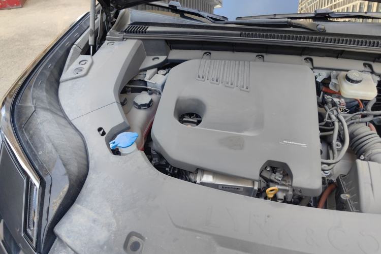 Used Lynk & Co 08 EM-P 2023 120km Long-Range Halo Engine Bay Right