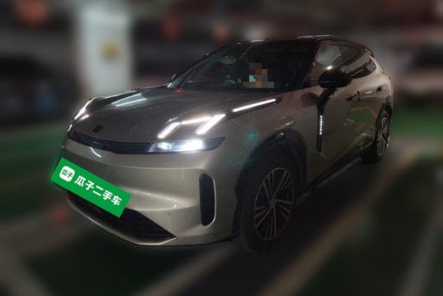 Used Lynk & Co 08 EM-P 2023 120km Long-Range Halo
