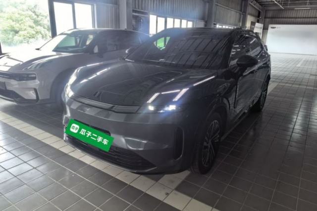 Used Lynk & Co 08 EM-P 2023 120km Long-Range Halo