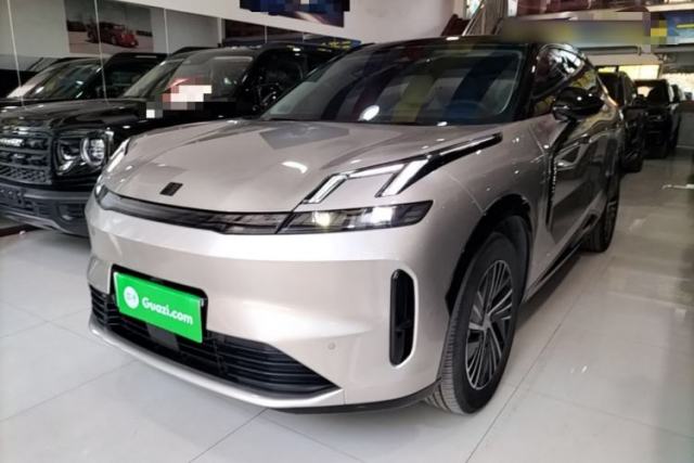 Used Lynk & Co 08 EM-P 2023 245km Ultra-Long Range Halo