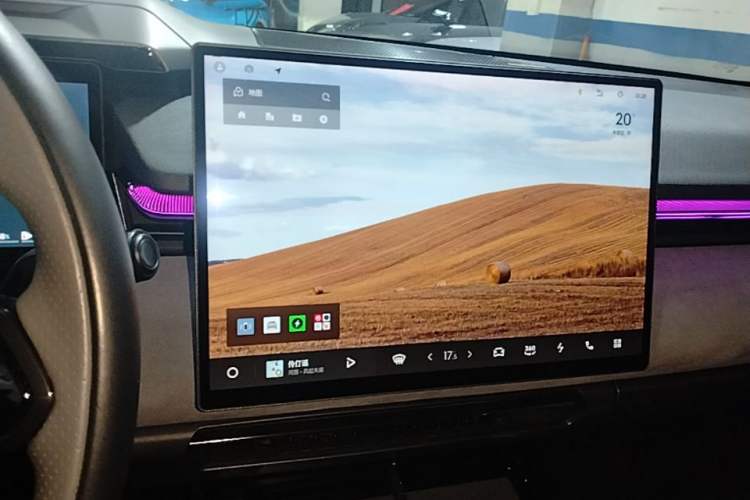 Used Lynk & Co 08 EM-P 2023 120km Long-Range Halo Audio And AC Panel