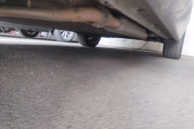 Used Lynk & Co 08 EM-P 2023 120km Long-Range Halo Chassis Front Left