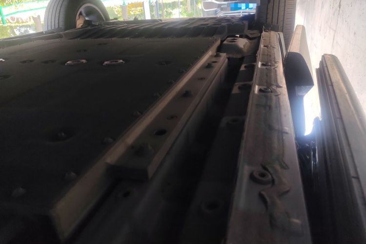Used Lynk & Co 08 EM-P 2023 120km Long-Range Halo Chassis Front Right