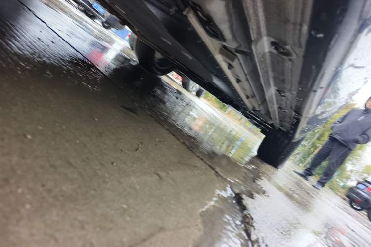 Used Lynk & Co 08 EM-P 2023 120km Long-Range Halo Chassis Rear Right