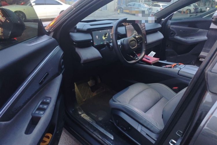 Used Lynk & Co 08 EM-P 2023 120km Long-Range Halo Driver Seat