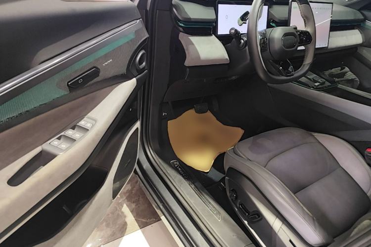 Used Lynk & Co 08 EM-P 2023 245km Ultra-Long Range Halo Driver Seat