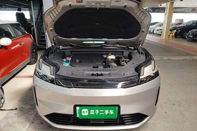 Used Lynk & Co 08 EM-P 2023 120km Long-Range Halo Engine Bay
