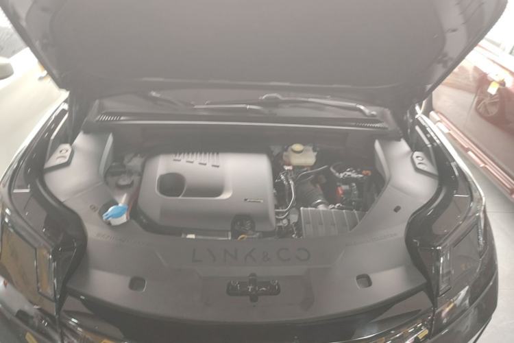Used Lynk & Co 08 EM-P 2023 120km Long-Range Halo Engine Bay