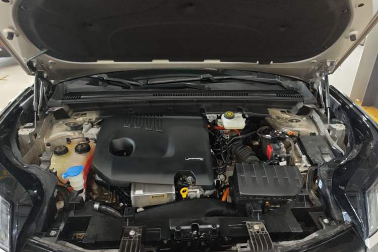 Used Lynk & Co 08 EM-P 2023 120km Long-Range Halo Engine Bay