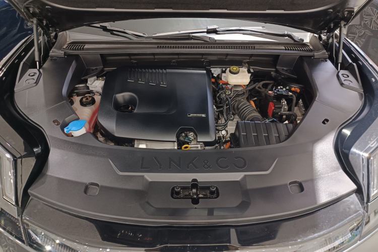 Used Lynk & Co 08 EM-P 2023 245km Ultra-Long Range Halo Engine Bay