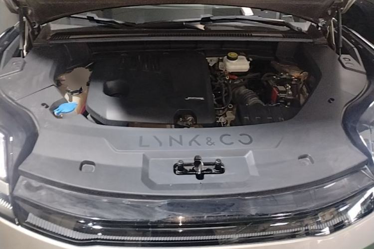 Used Lynk & Co 08 EM-P 2023 120km Long-Range Halo Engine Bay