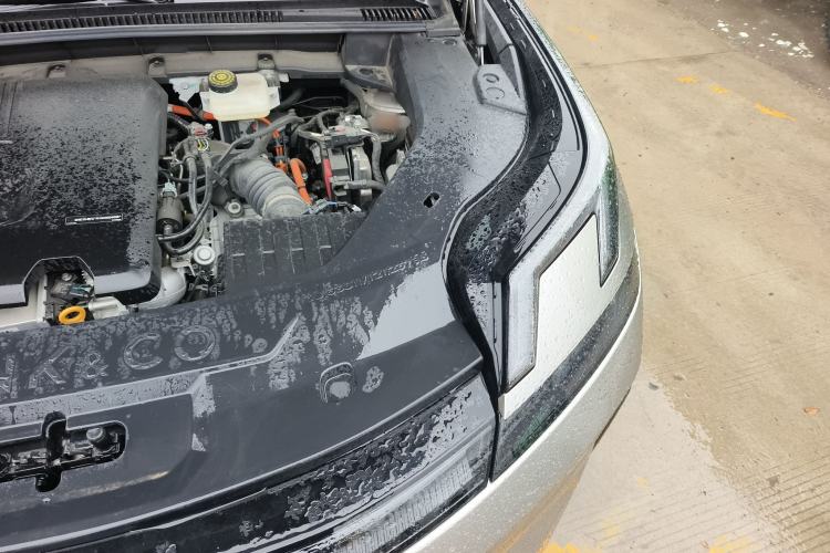 Used Lynk & Co 08 EM-P 2023 120km Long-Range Halo Engine Bay Left