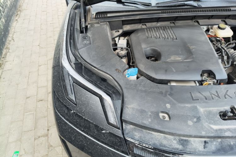 Used Lynk & Co 08 EM-P 2023 120km Long-Range Halo Engine Bay Right