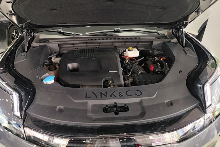 Used Lynk & Co 08 EM-P 2023 245km Ultra-Long Range Halo Engine Bay